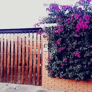 https://habitacion-privada-con-bano-y-parqueadero.hotels-bogota.net